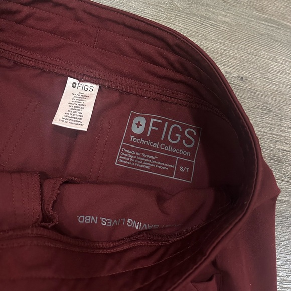 FIGS Zamora Jogger Scrub Pant TALL. - Picture 5 of 6